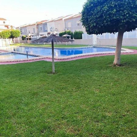 Estudio De Lujo Torrevieja Luaran gambar